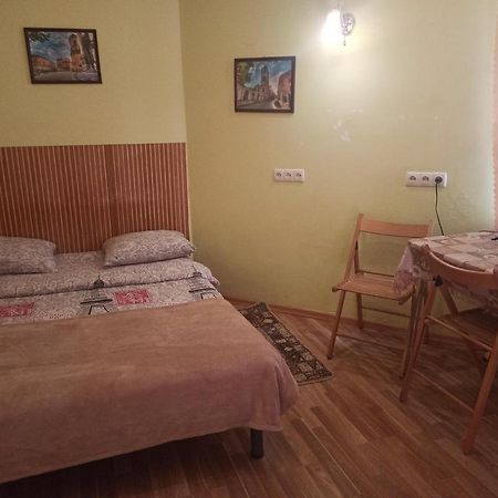 Смарт-Економ,10 Хв До Ж/Д Вокзалу Lviv Exterior foto