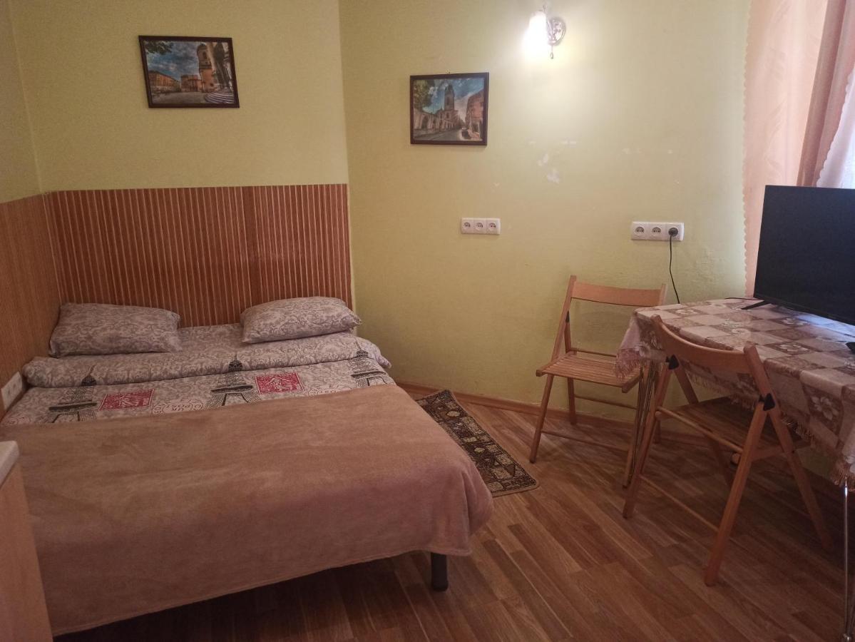 Смарт-Економ,10 Хв До Ж/Д Вокзалу Lviv Exterior foto